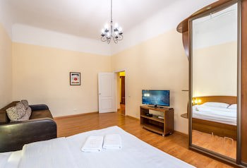 Central Dayflat Apartments