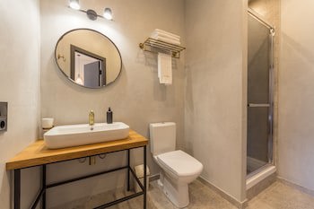 Central Dayflat Apartments