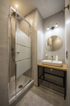 Central Dayflat Apartments