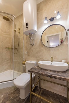 Central Dayflat Apartments