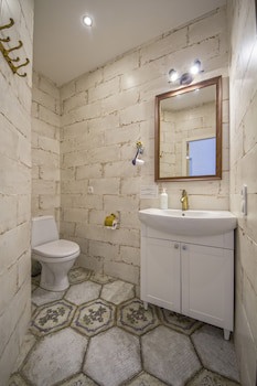 Central Dayflat Apartments