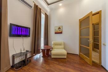 Central Dayflat Apartments
