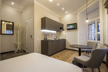 Central Dayflat Apartments