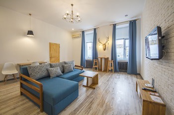 Central Dayflat Apartments