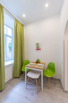 Central Dayflat Apartments