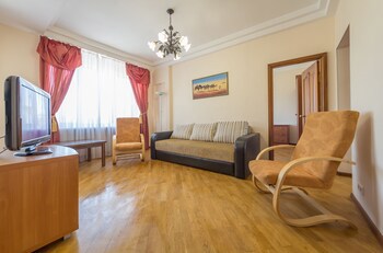 Central Dayflat Apartments