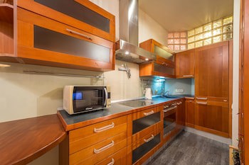 Central Dayflat Apartments
