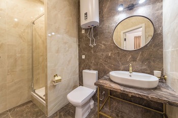 Central Dayflat Apartments
