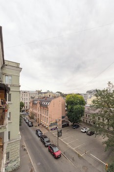 Central Dayflat Apartments