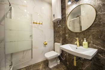 Central Dayflat Apartments