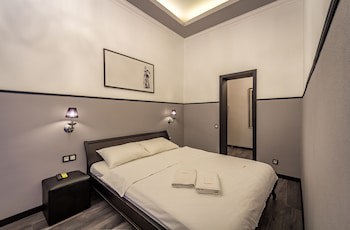 Central Dayflat Apartments