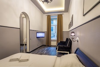 Central Dayflat Apartments