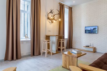Central Dayflat Apartments