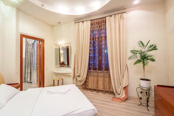 Central Dayflat Apartments