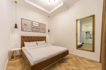 Central Dayflat Apartments