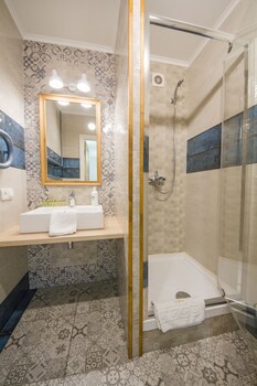 Central Dayflat Apartments