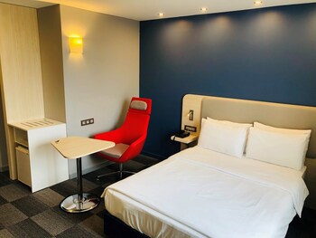 Holiday Inn Express Istanbul Altunizade, An Ihg Hotel