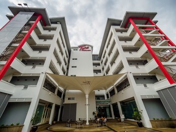 Tune Hotel Klia Aeropolis