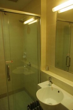 101 Hotel Bintulu
