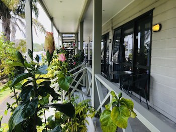 Bounty Motel