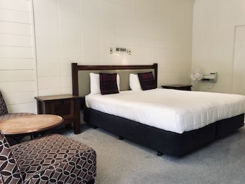 Bounty Motel