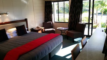Bounty Motel
