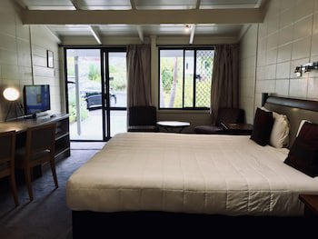 Bounty Motel