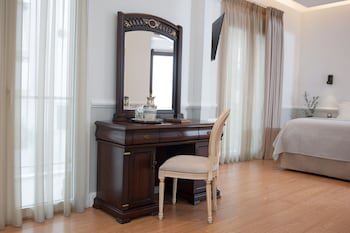 Acropolis Ami Boutique Hotel