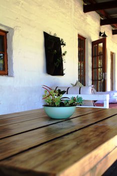 Bella Manga Country Escape