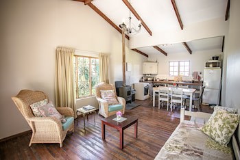 Bella Manga Country Escape