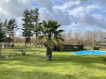 Bella Manga Country Escape