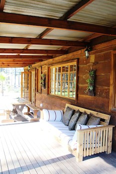 Bella Manga Country Escape