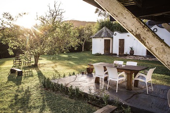 Bella Manga Country Escape