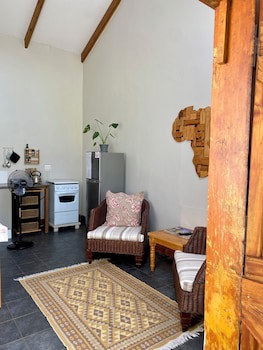Bella Manga Country Escape