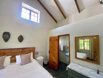 Bella Manga Country Escape