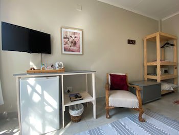 Bella Manga Country Escape