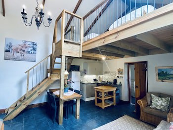 Bella Manga Country Escape