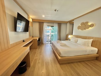 Amata Patong