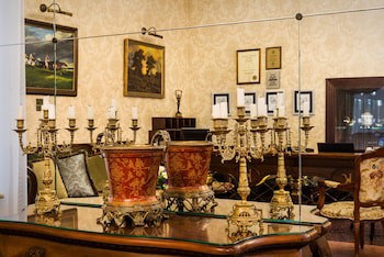 Frederic Koklen Boutique Hotel
