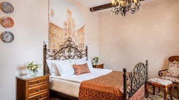 Frederic Koklen Boutique Hotel