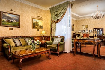 Frederic Koklen Boutique Hotel