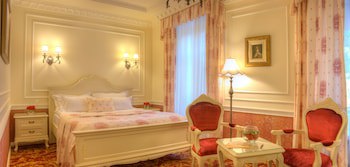 Frederic Koklen Boutique Hotel