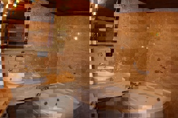 Cappa Villa Cave Hotel & Spa