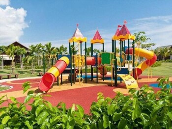Duyong Marina & Resort