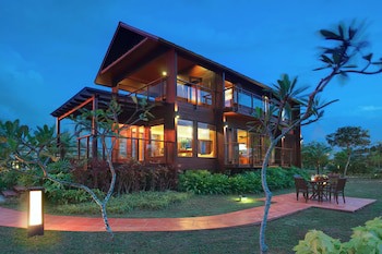 Duyong Marina & Resort