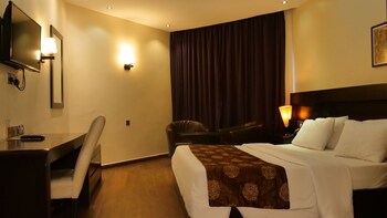 Presidential Hotel
