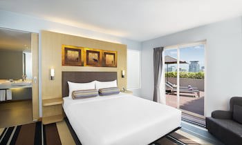 Aloft Bangkok Sukhumvit 11