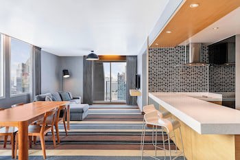 Aloft Bangkok Sukhumvit 11
