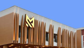 Maestral Resort & Casino