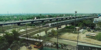 Crowne Plaza New Delhi Mayur Vihar Noida, An Ihg Hotel